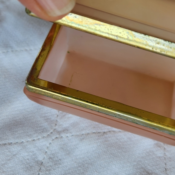 Antique Rare Pink Glass Trinket Box - Picture 4 of 4